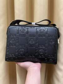 Picture of Versace Mens Bags _SKUfw135046752fw